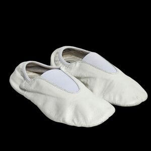 Capezio agility gym shoes white 3